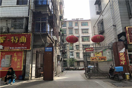 城南康城福地3室1厅1卫88m2精装修